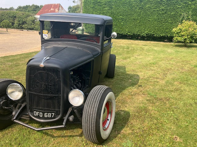 Ford Early V8 Pickup with 302